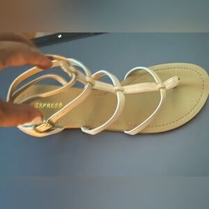 Express Flat Strappy Sandal NWOT Light Beige Size 8